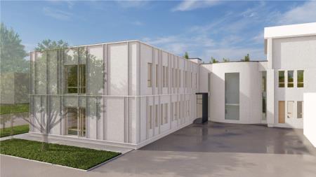 Pogled na vzhodno stran objekta, vhod za zaposlene